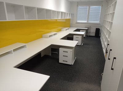 Kanclik.cz - kancelar-na-miru-1-1612559513-small.jpg