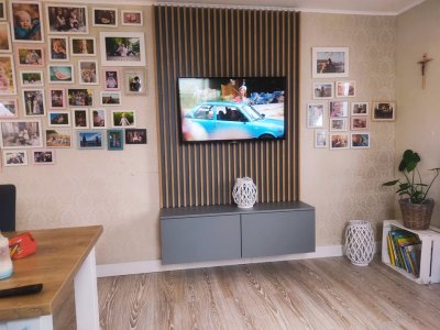 Obývací stěna MODE 2 - NA MÍRU, pro pověšenou TV na zdi